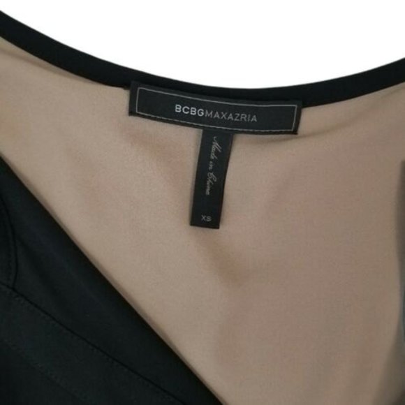 BCBGMaxazria Jane Color Block Blouse Size XS Split Tuxedo Hem Roll Tab S… - Picture 8 of 12